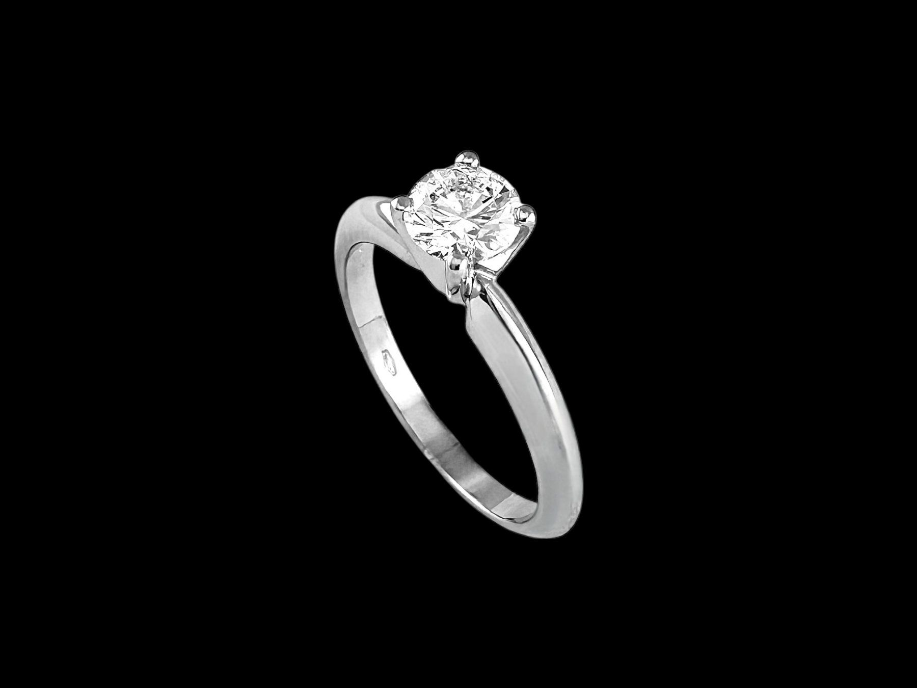 Ringe: MICHELANGELO CAVELLI, Zürich, Diamant - Ring, ca. 0.70 ct – Gebraucht aus Zuzwil SG von artimmo 2