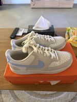 NIKE Court Vision Low