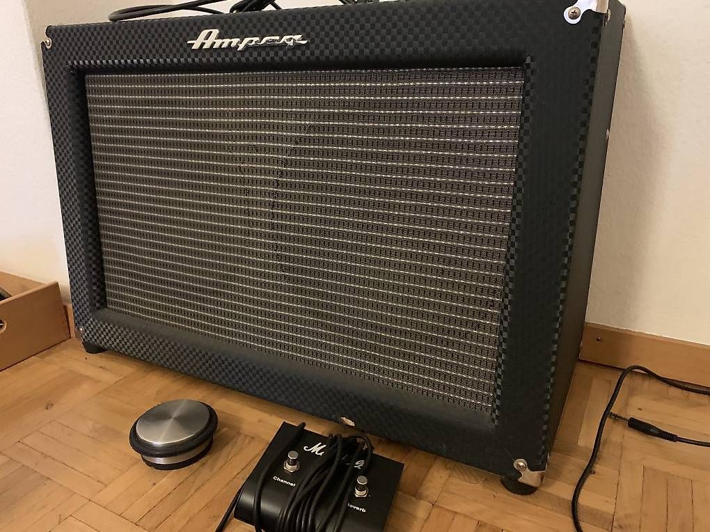 Ampeg Amplificatori: Ampeg Reverberocket Gitarrenamp – Usato da Besenbüren venduto da Brianzoso