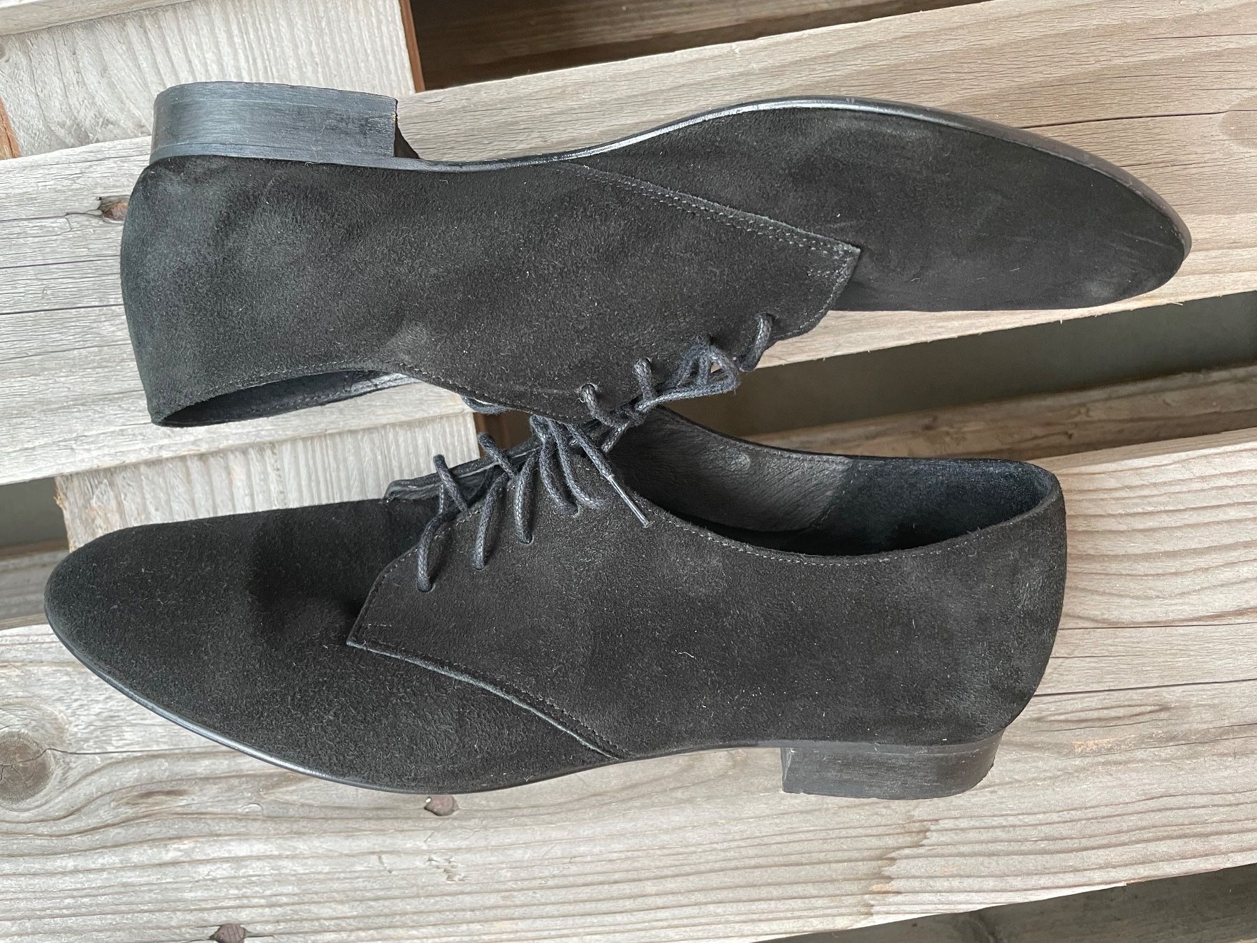 Damenschuhe: Minelli Schwarze Wildleder Schuhe – Gebraucht aus Zürich von Vvale 1