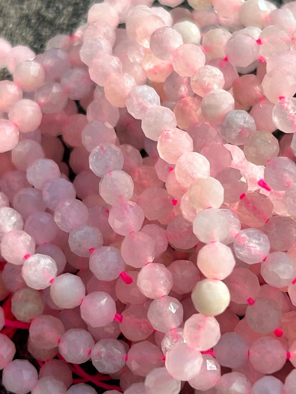 Pietre preziose: Strang echte facettierte Morganite Kugeln 3 mm – Nuovo e nell'imballaggio originale da Niederrohrdorf venduto da Ytobi 2
