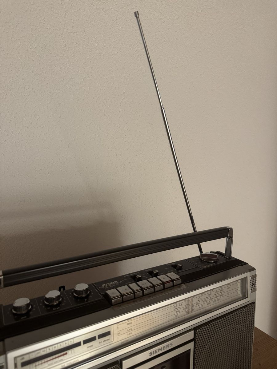 Radio: Siemens Radio  – Usato da Zürich venduto da mat_rw96 2