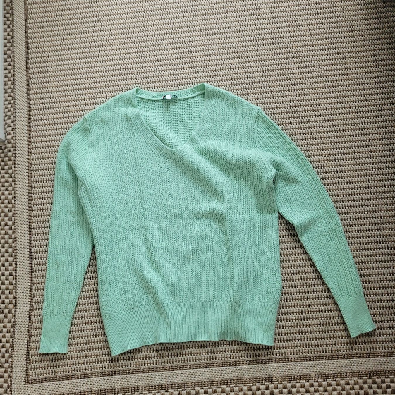 Pulls & Sweat-shirts: STREET ONE vert menthe col V taille 36  – Neuf (Voir description) à Genève par Tanaa_12 2