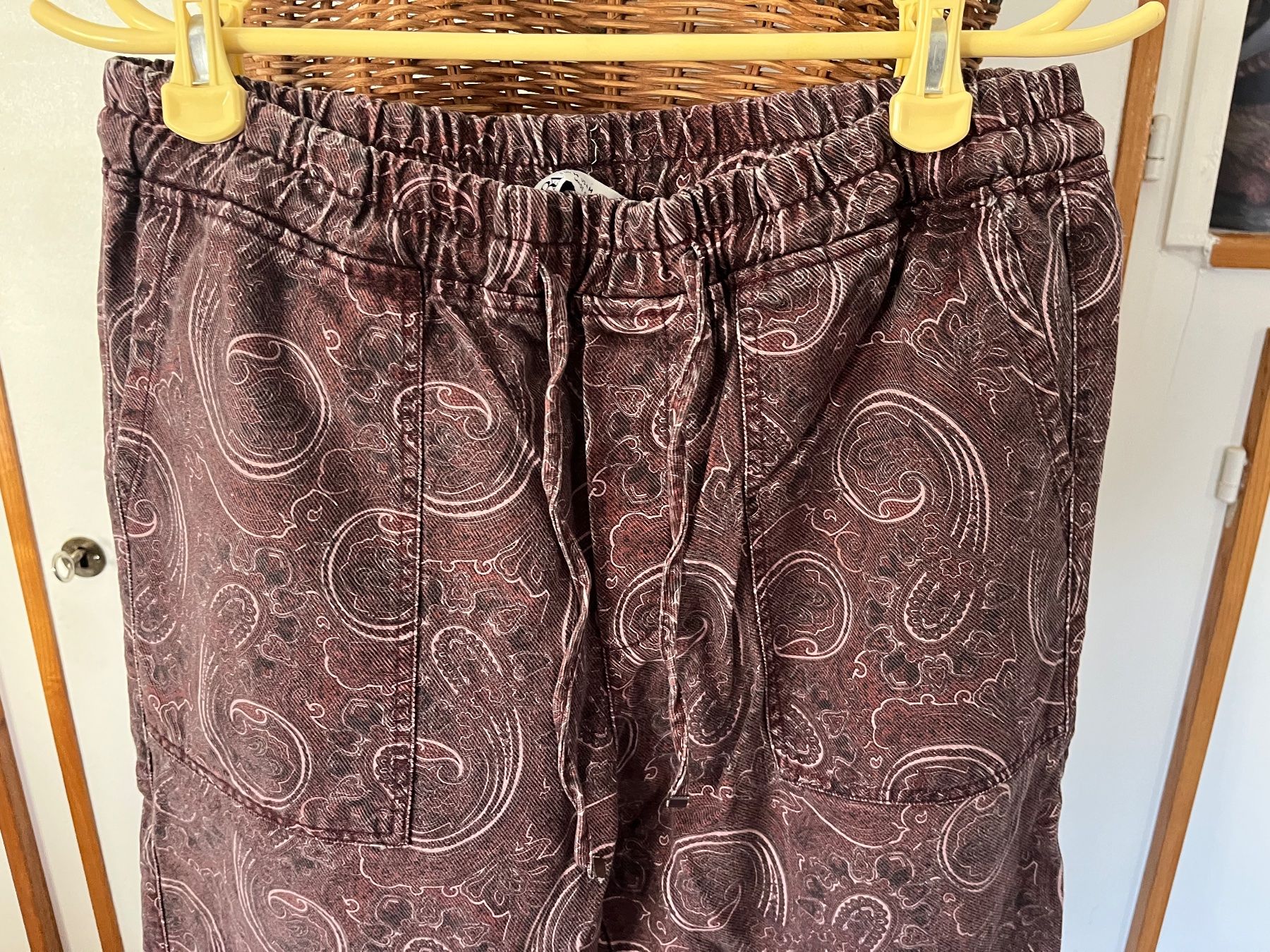 Zara Pantaloni: ZARA Joggpants GR. M, Paisley – Usato da Utzenstorf venduto da Ismaele 3
