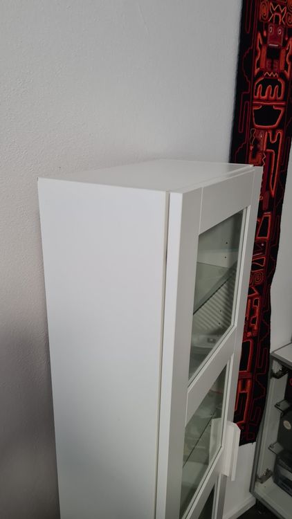 Vitrine / Standregal / Wandregal IKEA weiss 142/39/22 cm Kaufen auf