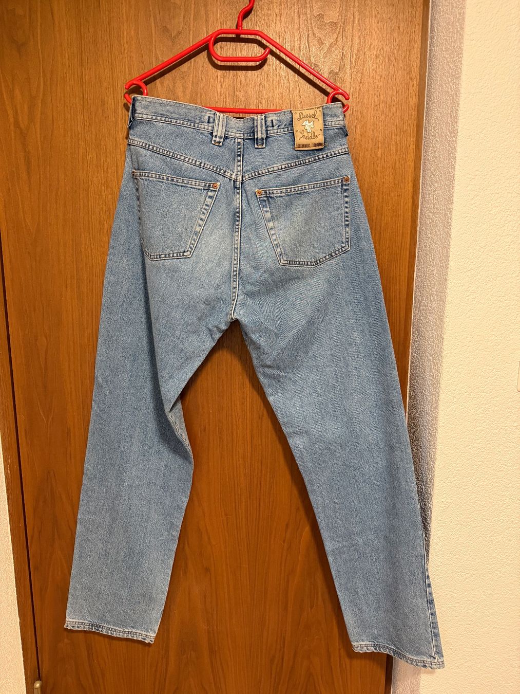 Diesel Jeans: Vintage Diesel Jeans – Usato da Kloten venduto da Sadushk 1