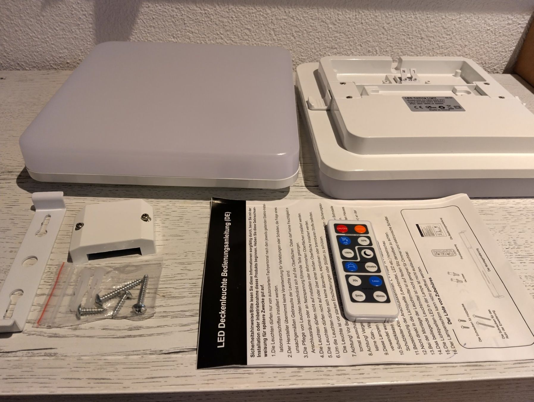 Lampadari & plafoniere: 1 Decken-/Wandleuchte mit Fernbedienung und Sensorfunktion – Usato da Full-Reuenthal venduto da Ilor0309 1