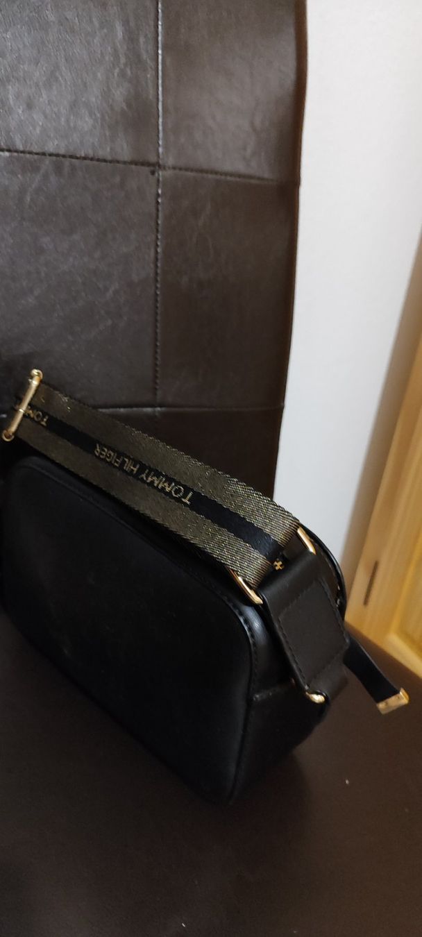 Tommy Hilfiger Borse da donna: Tommy Hilfiger Tasche neu – Nuovo e nell'imballaggio originale da Chur venduto da djovanna 3