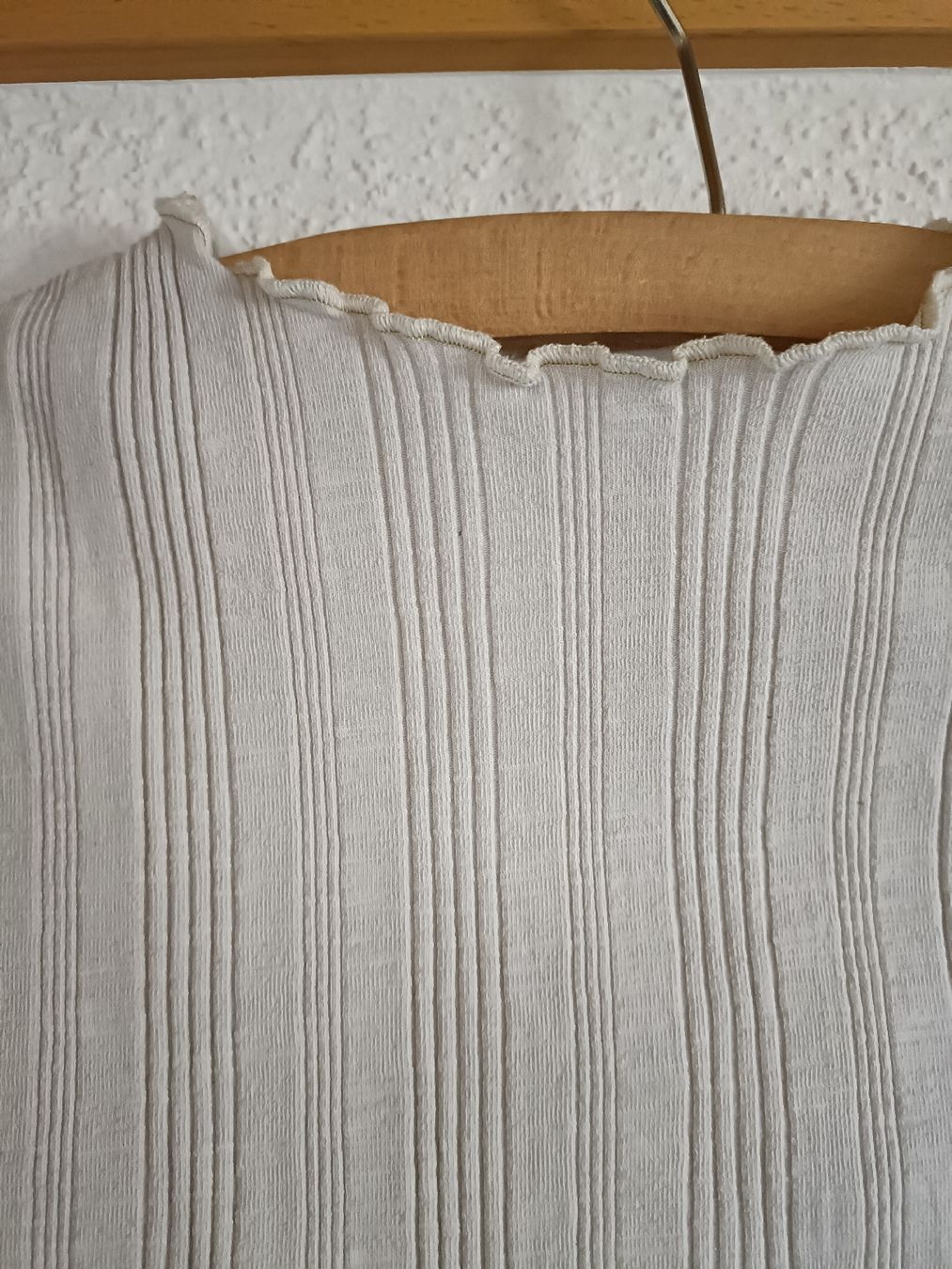 Mango T-shirt: T-shirt MNG - Taille XS – Usato da Vaulruz venduto da O_DDM 1