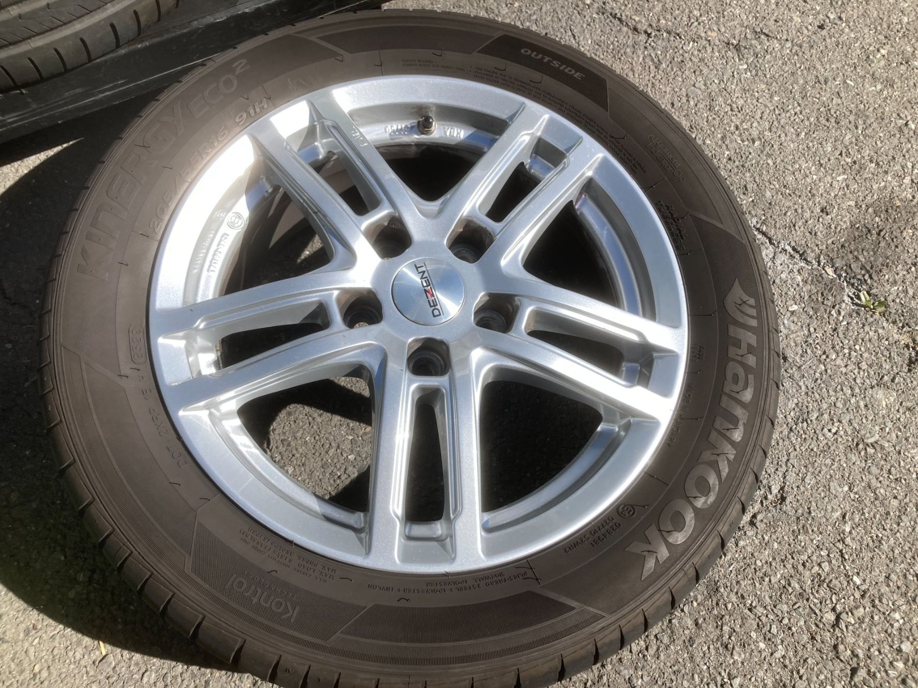 Kia Pneus & Kompletträder: 205/55R16 Sommerräder Kia Ceed – Gebraucht aus Cham von WB2223