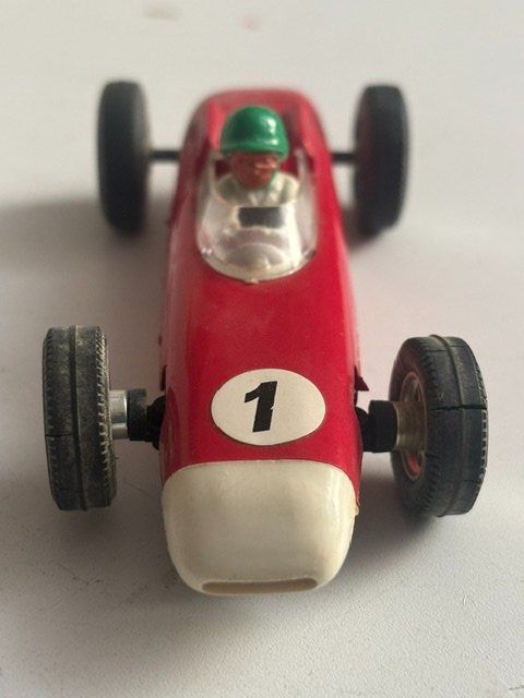 Märklin Piste: PORSCHE FI JNR SCALEXTRIC NO CARRERA – Usato da Grand-Lancy venduto da Kimplay