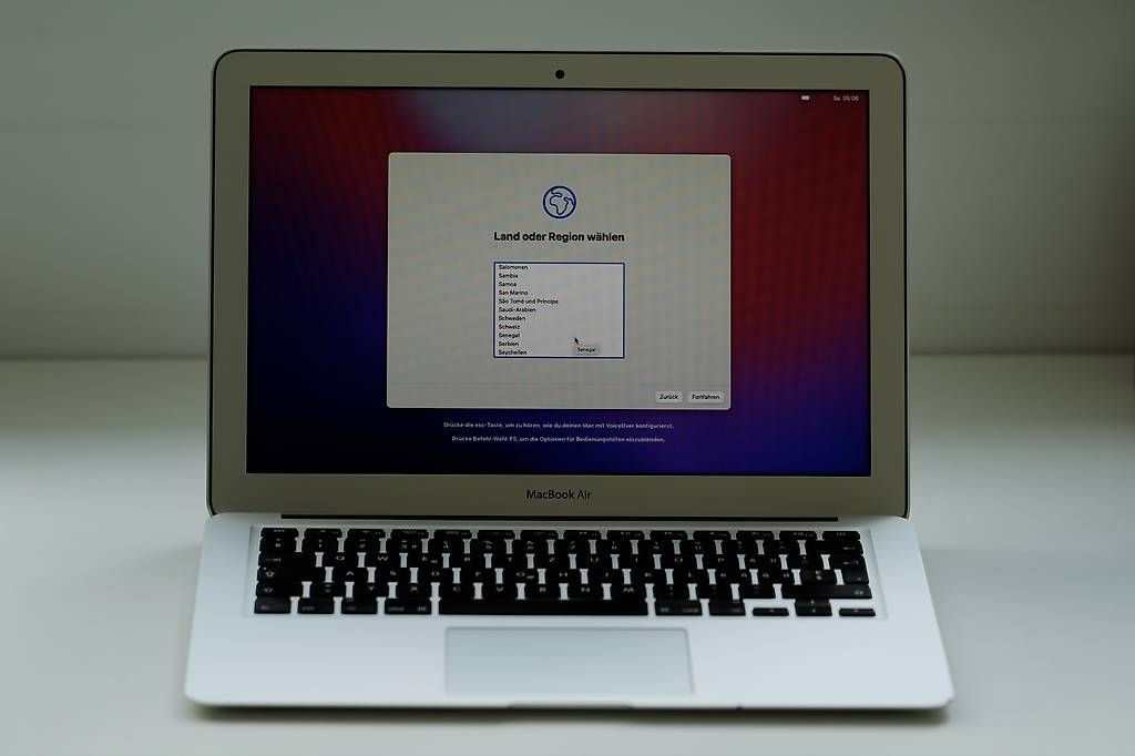 Notebook: Macbook Air early 2015 – Usato da Bern venduto da raphael.jacobi