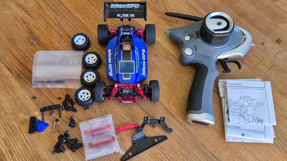Kit Kyosho MB-010VE 2.0 SP Mini-Z Buggy Inferno MP9 TKI - Scala 1/28 KYO32294