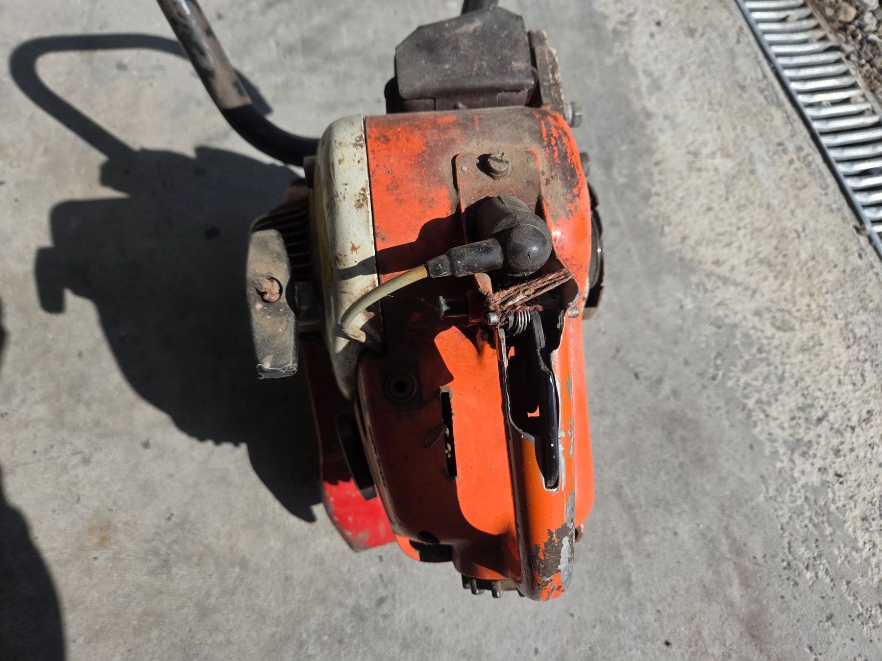 Stihl Toutes les machines: STIHL Entrinder Biber – Défectueux à Alvaneu Dorf par Becksli 2