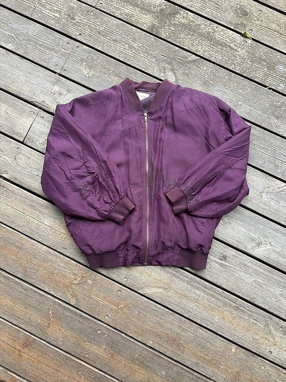 Jacken: BOMBERJACKE  – Gebraucht aus Wiggiswil von may_f55w