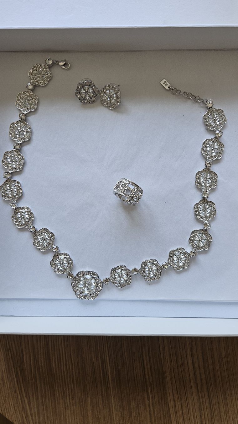 Swarovski Altri gioielli: Swarosvki Set – Usato da Uster venduto da Ka.hati 2