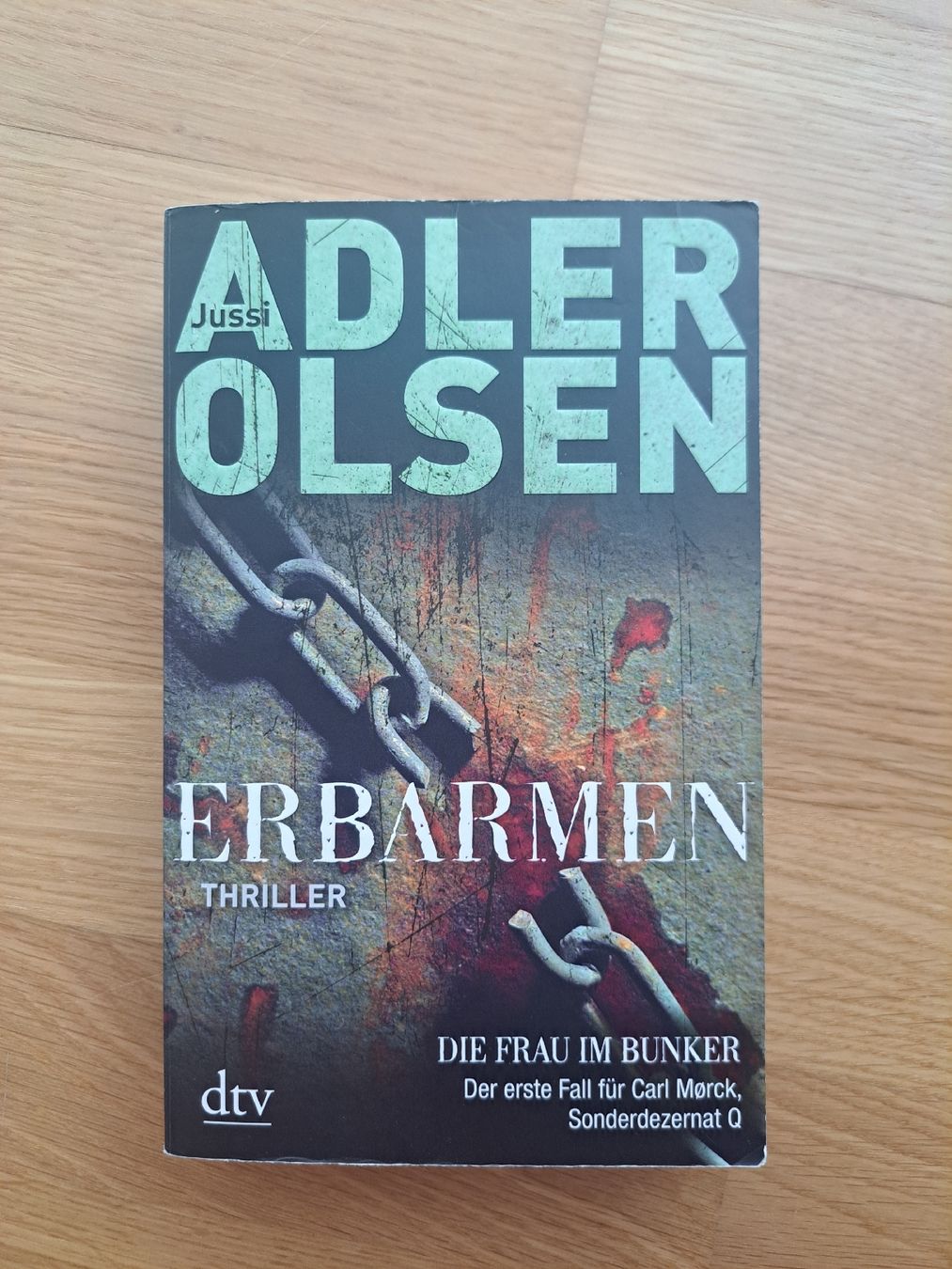 Bücher: Adler Olsen ~ Erbarmen – Gebraucht aus Wittenbach von _____.lele._____