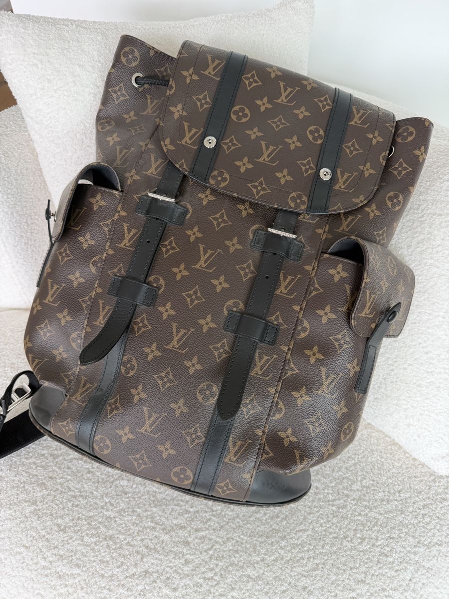 Louis Vuitton Zaini: Louis Vuitton - Christopher Backpack - new condition  – Nuovo (secondo la descrizione) da Fahrweid venduto da SR_ZH