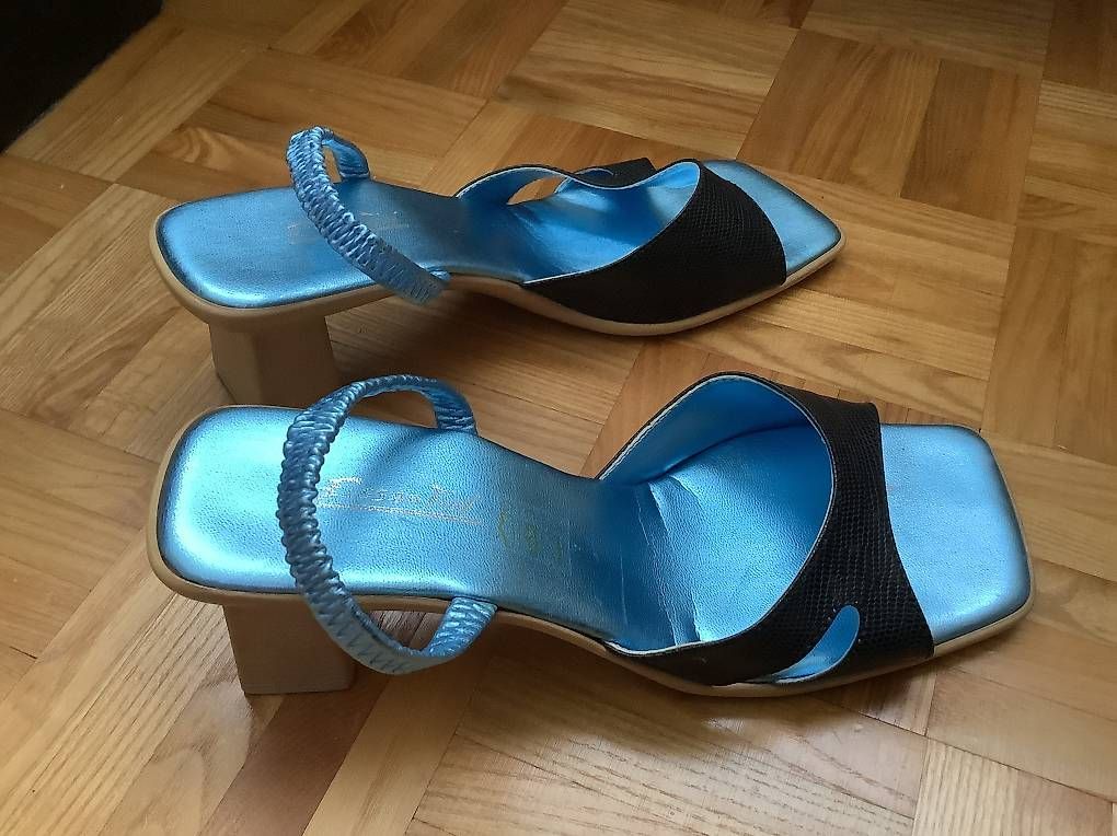 Scarpe da donna: Sandale été élégante, taille 39 – Usato da Icogne venduto da luna.16 1