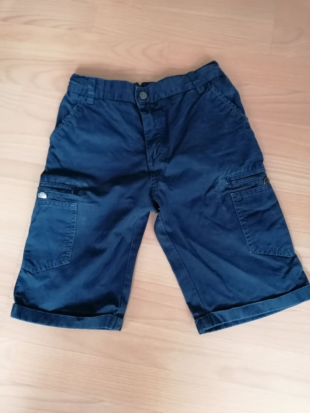 Kleiderpakete & -sets: 3 kurze Hosen Grösse 140 – Gebraucht aus Oberdiessbach von Zwerg82 3