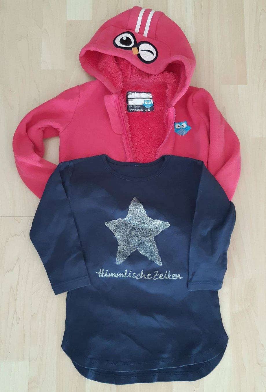 Giacche & Cappotti: Mädchen Pulli+Jacke, Gr.122-128, Marke:RAIN ESSENTIALS – Usato da sachseln venduto da soficool