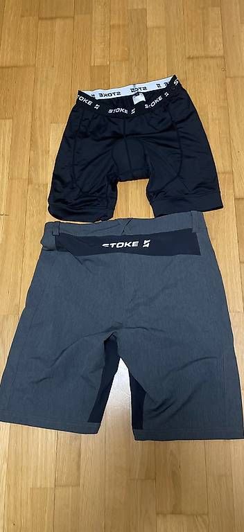 Stoke Pantaloni: Velohose Stoke Damen Grösse L – Usato da Schaffhausen venduto da chr_h86k 1