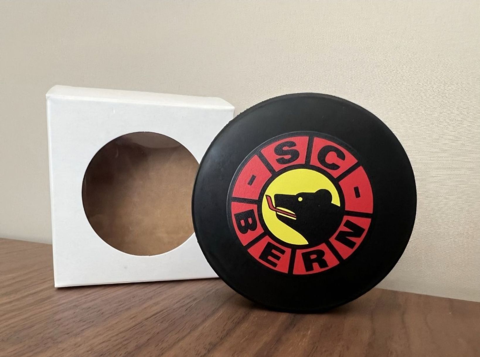 Palloni: Puck HC Bern Burger King – Nuovo e nell'imballaggio originale da Vuadens venduto da Brice57