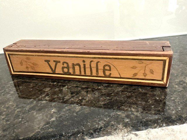 Portagioie: VaniLLe  StAnGEn SchAtuLLe – Usato da Winkel venduto da zeho