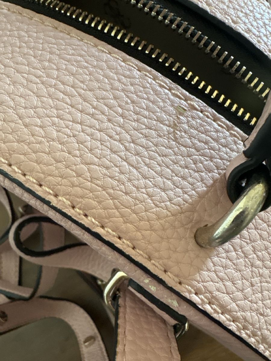 Guess Borse da donna: Guess Tasche /Rucksack – Usato da Zürich venduto da fcold 4