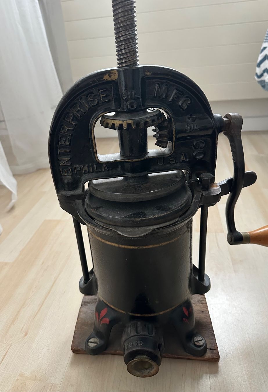Tutte le decorazioni: Alte Wurstpresse – Usato da Lützelflüh-Goldb venduto da Shelly5 2
