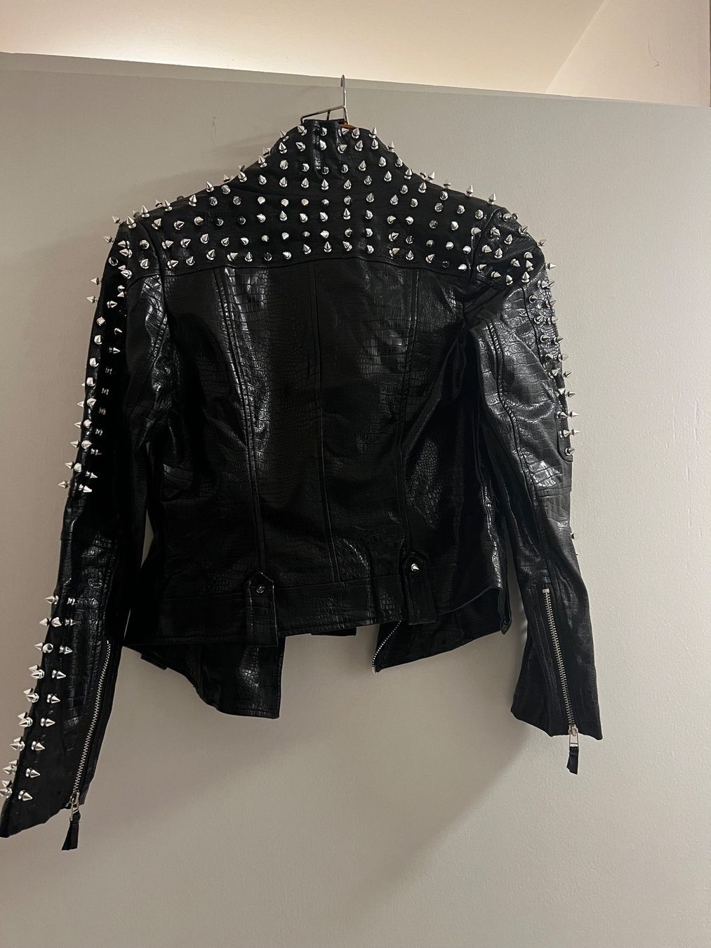 Giacche: Neu Lederjacke – Nuovo e nell'imballaggio originale da Erlenbach ZH venduto da Kristina1985 5