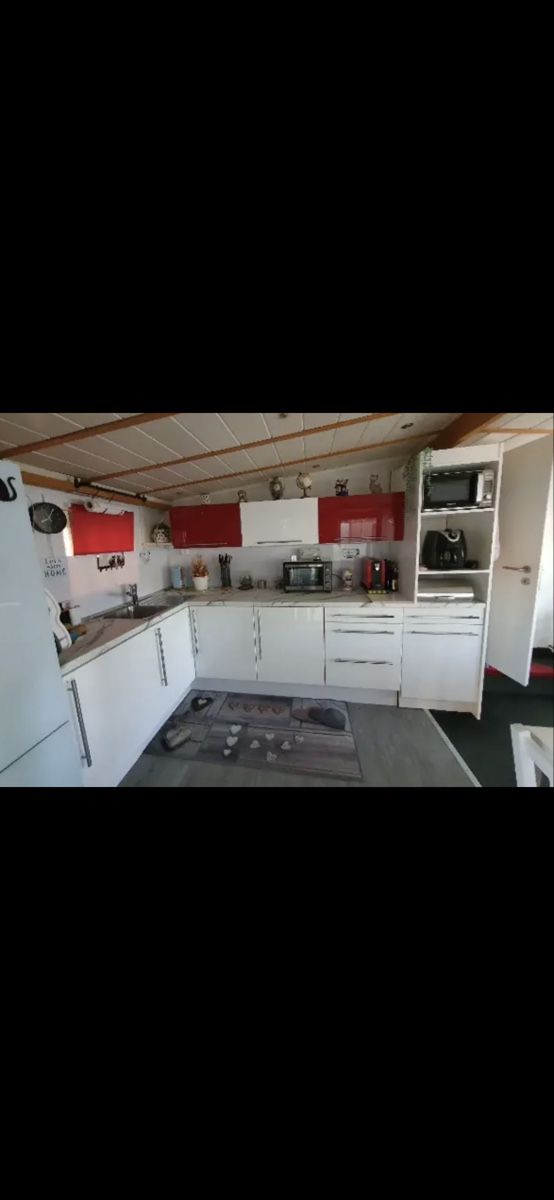 Camping Fahrzeuge: Wohnwagen mit festem Vorbau und Stellplatz – Gebraucht aus Kirchberg-SG von Kyrah01 2