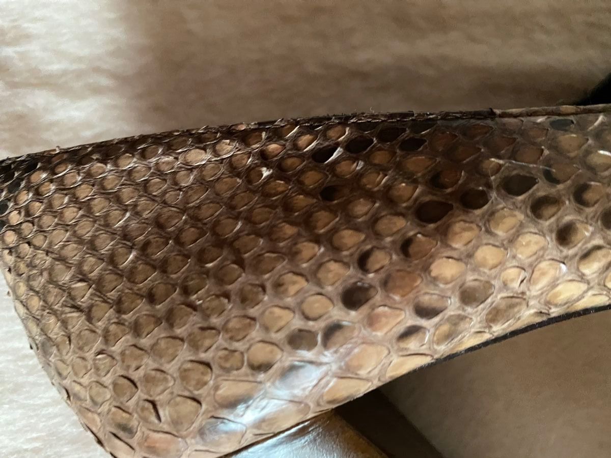 Scarpe da donna: Escarpins python (serpent) véritable 37,5 – Usato da Geneve venduto da Monthoux13 4