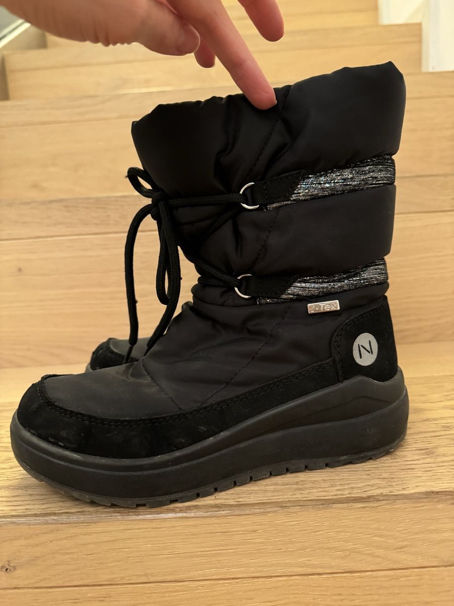 Schuhe für Jungen: Kids Winter Boots  Waterproof Gr. 35 – Gebraucht aus Vesenaz von nat_mq8l 1