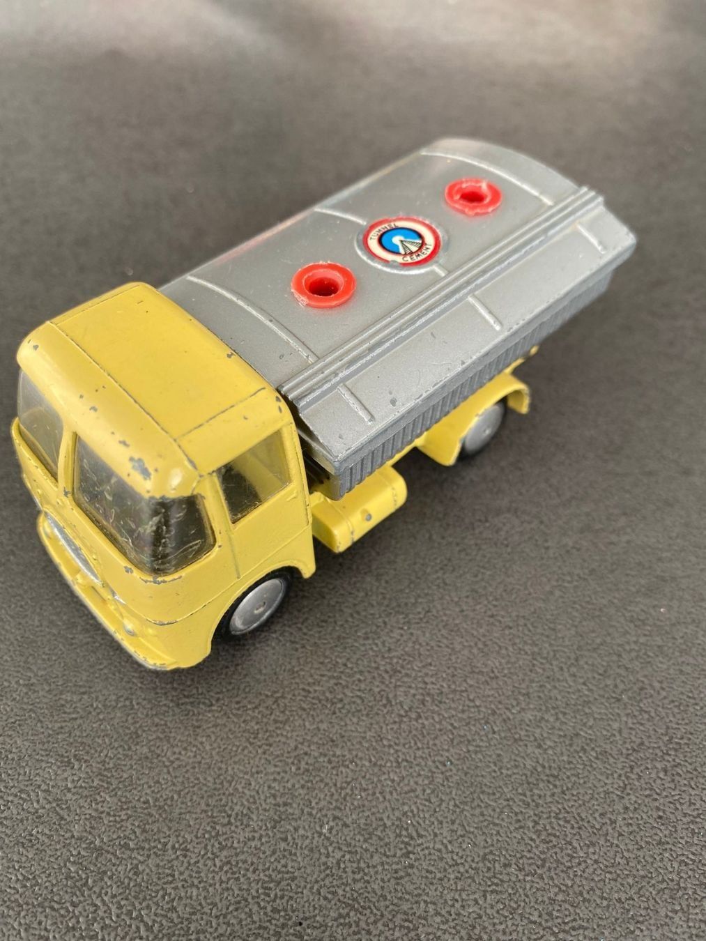 Corgi Toys Modellini d'auto: Corgi Toys camion E.R.F model 64 G – Usato da Meyrin venduto da Abac007 2