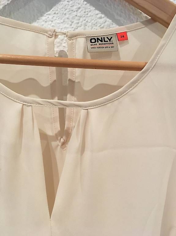 Only Blusen: edles cremeweisses Top/T-Shirt/Bluse – Neu (gemäss Beschreibung) aus Bern von Duartelina 3