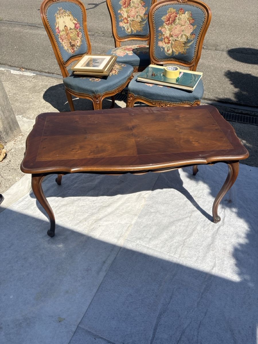 Tische: Antikt Couchtisch Louis XV Stil – Gebraucht aus Reinach von handyman_gp 2