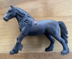 Schleich Pferd 13749 Friese Stute TOP Zustand Horse Club