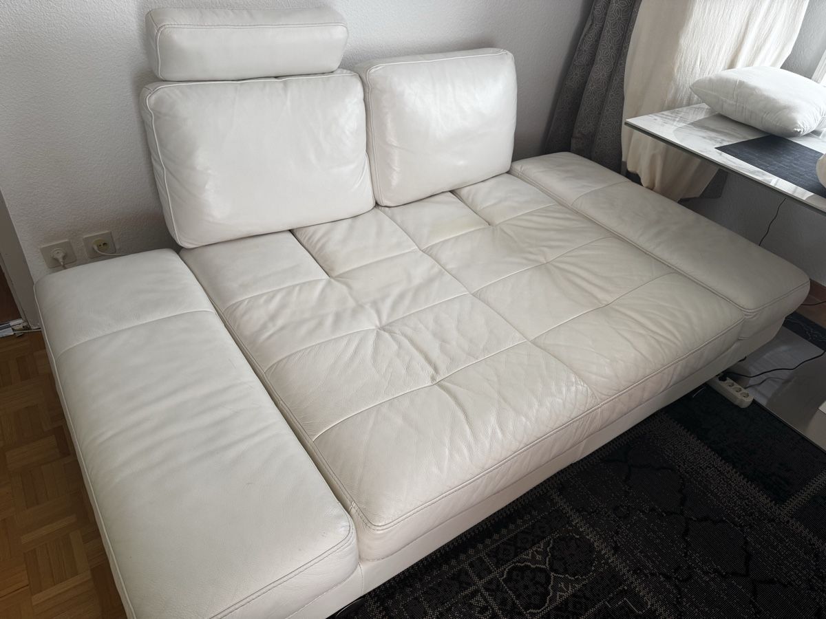 Sofas: Design Leder-Sofa / Bett-Sofa, cremeweiss (kleiner) – Gebraucht aus Romanshorn von Benjamin__R 8