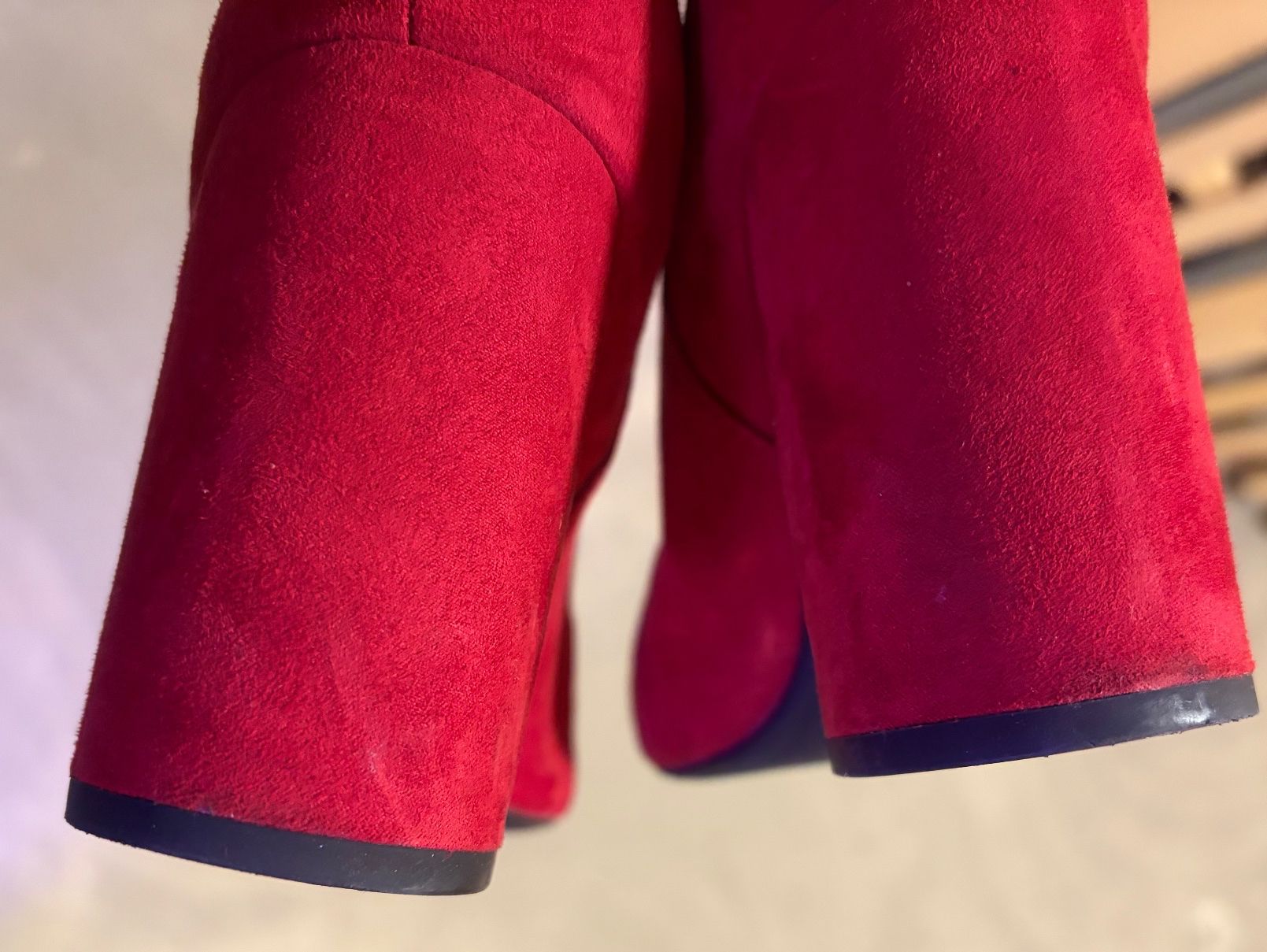 Chaussures femmes: Bottines – D'occasion à Valeyres-sous-Montagny par Elianinha21 3