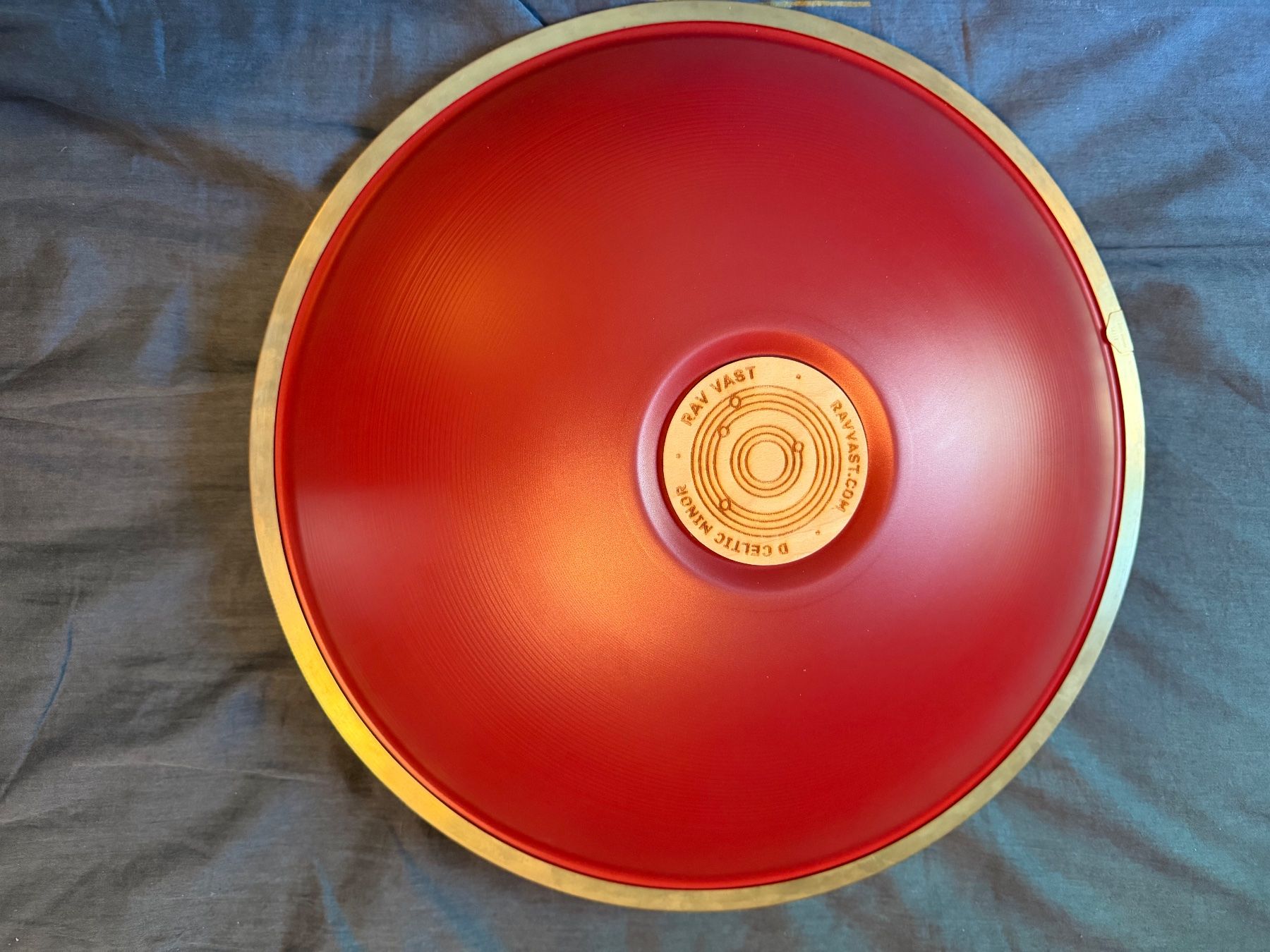 Musikinstrumente: RAV Vast D Celtic minor – Gebraucht aus Kreuzlingen von bobthepog 1