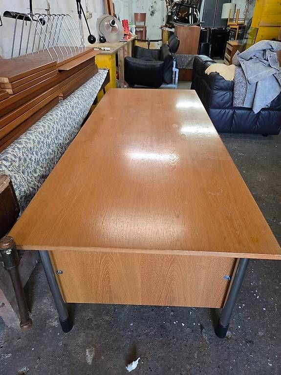 Ikea Scrivanie: Bureau de direction vintage Ikea – Usato da Denezy venduto da jonnym_ch 2
