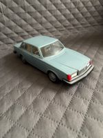 Volvo 264 GLE uralt aus Plastik
