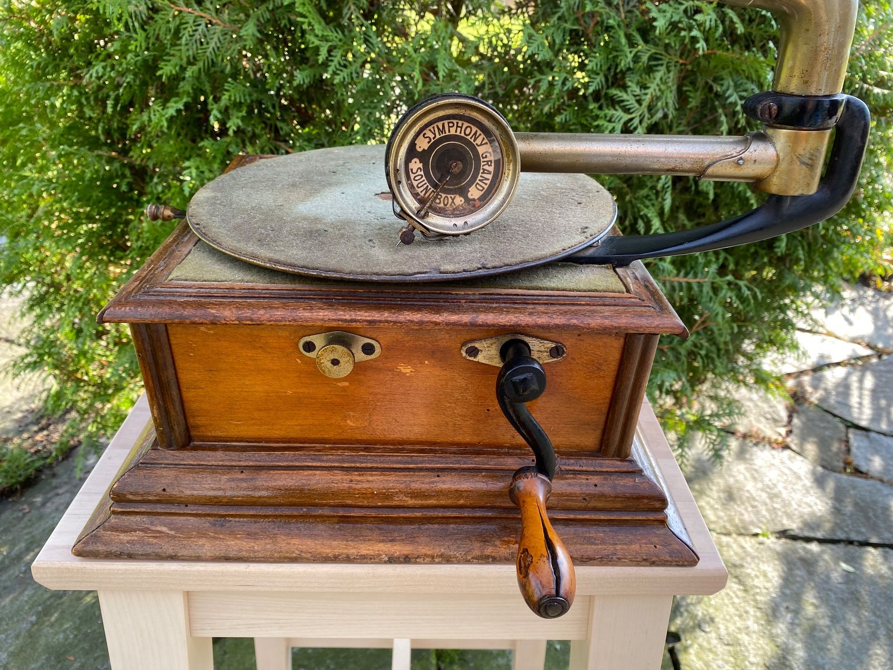 Giradischi: sehr seltenes antikes Grammophone / Phonograph – Usato da Feldbach venduto da Olive1 5