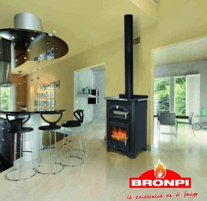 Schwedenöfen: Poêle à bois Monza avec Four et Plaque de cuisson – Neu und originalverpackt aus Martigny von ShowroomXL 1