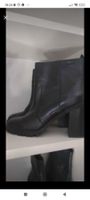 Schwarze Boots Buffalo Neu, Größe 41