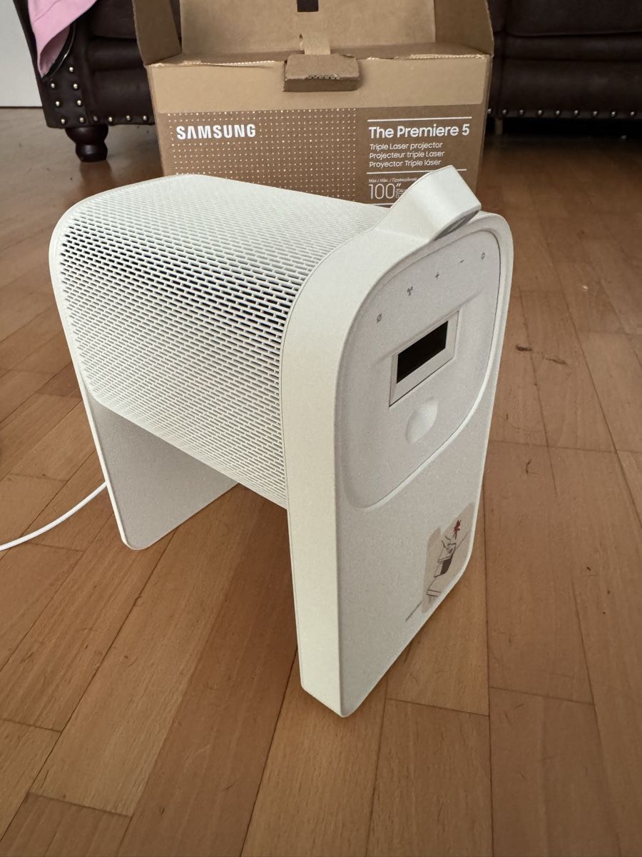 Samsung Proiettori: Samsung The Premiere 5 – Nuovo (secondo la descrizione) da Balgach venduto da bet_2wlp 1