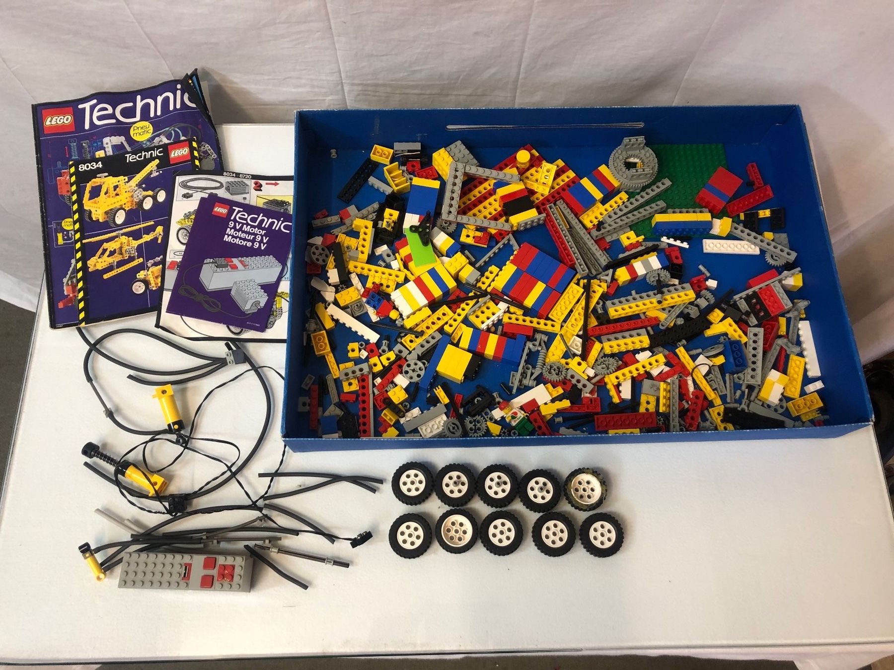 Technics Kit di costruzioni: Lego Technic; Diverse Teile gemischt – Usato da Brunnen venduto da Allerwaren
