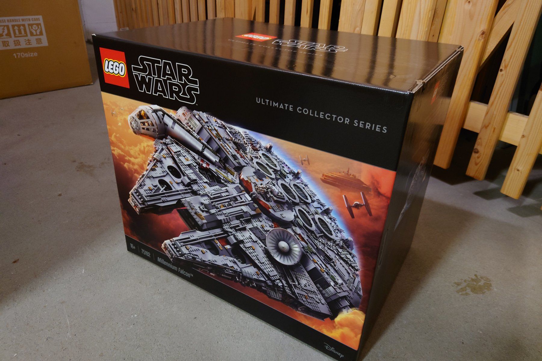 Lego Kit di costruzioni: Lego Millenium Falcom 75192 – Usato da Zürich venduto da fic_ts62