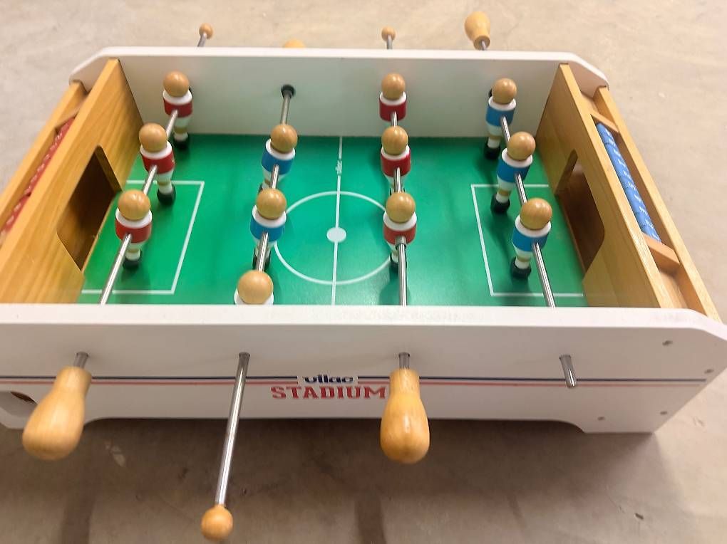 Giochi: Tischkicker aus Holz – Usato da Wengi b. Büren venduto da switte 2